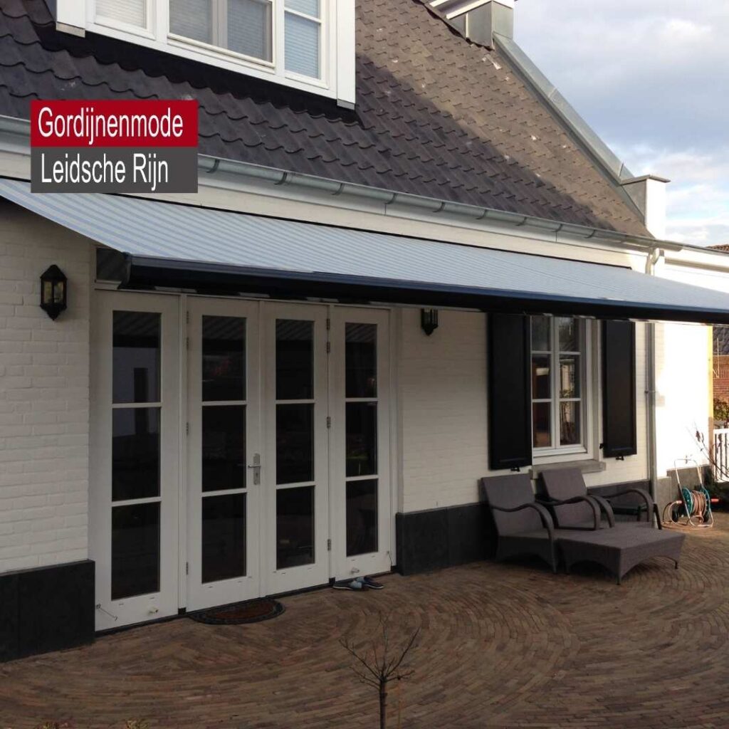 Gordijnenmode Leidsche Rijn De Meern - Buitenzonwering Knikarmscherm 7