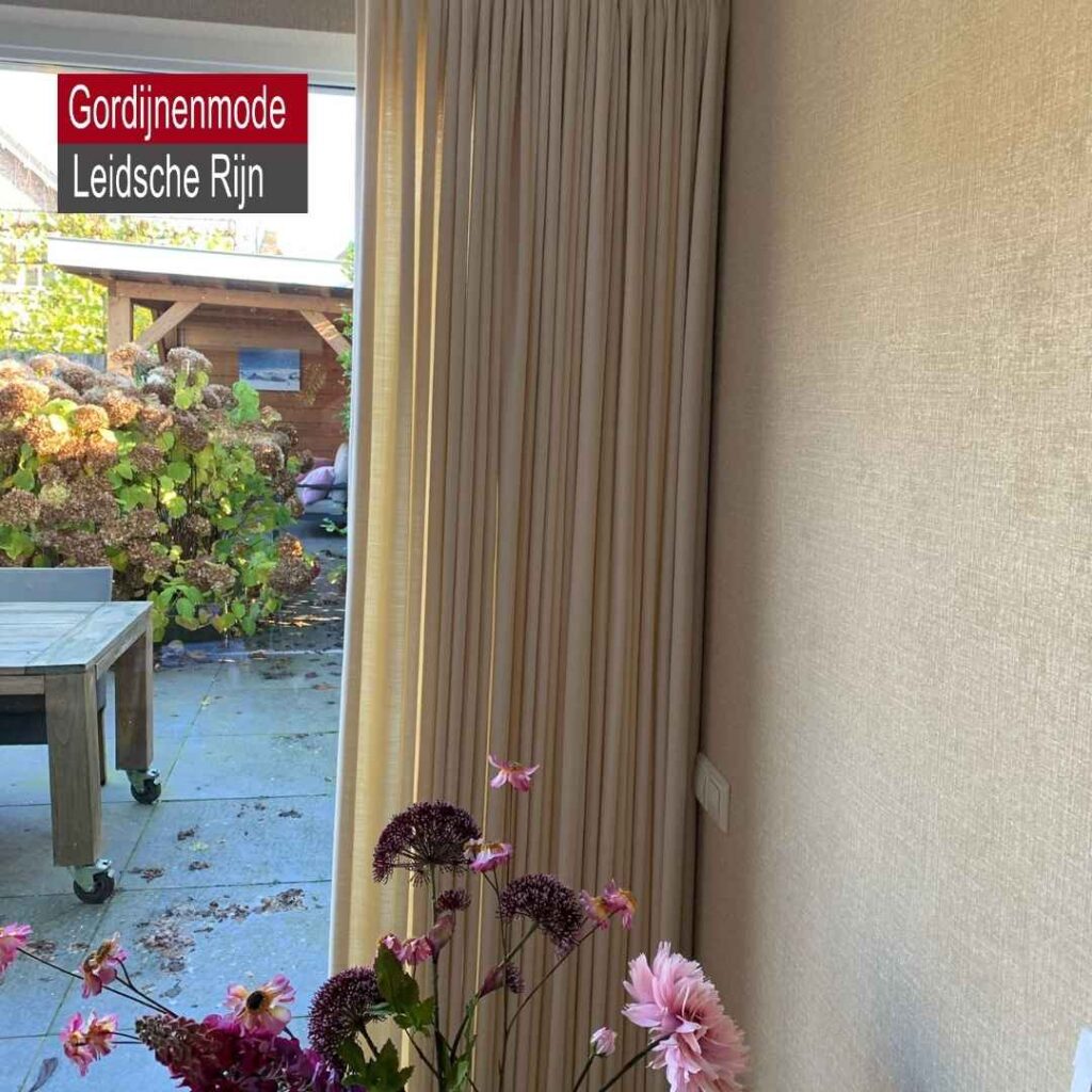 Gordijnenmode Leidsche Rijn De Meern - Gordijnen Beige