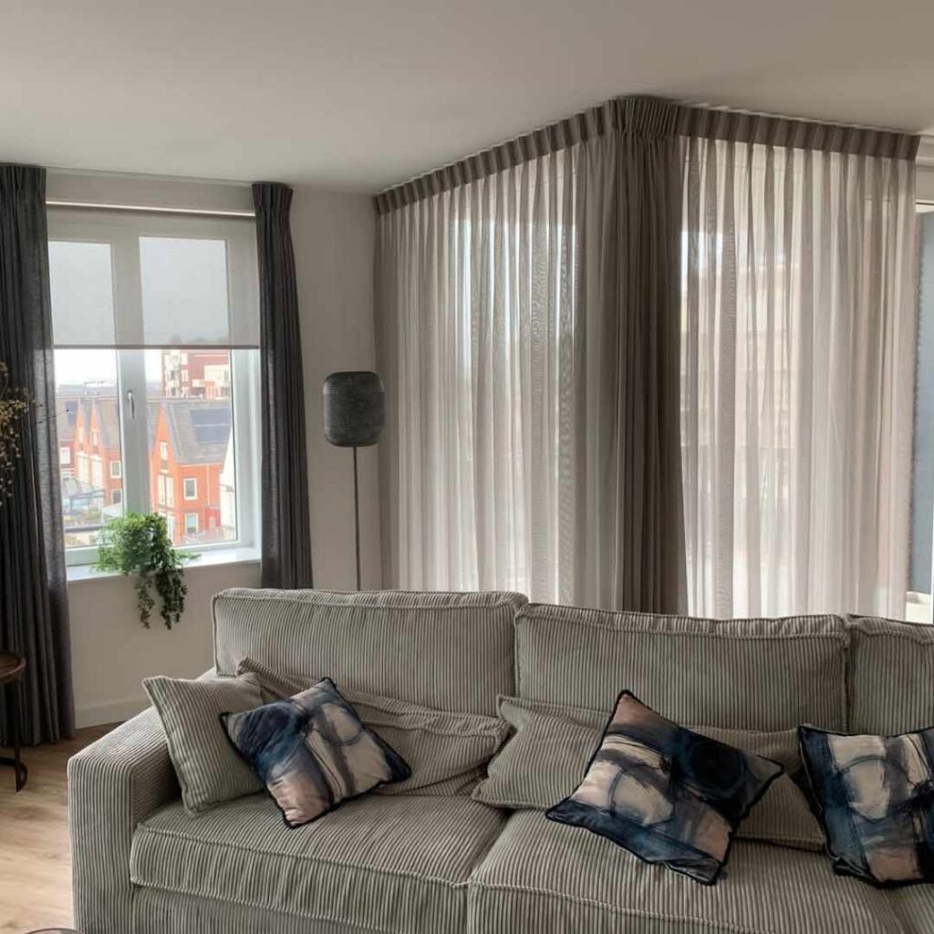 Gordijnenmode Leidsche Rijn De Meern - Vitrage Hoekraam