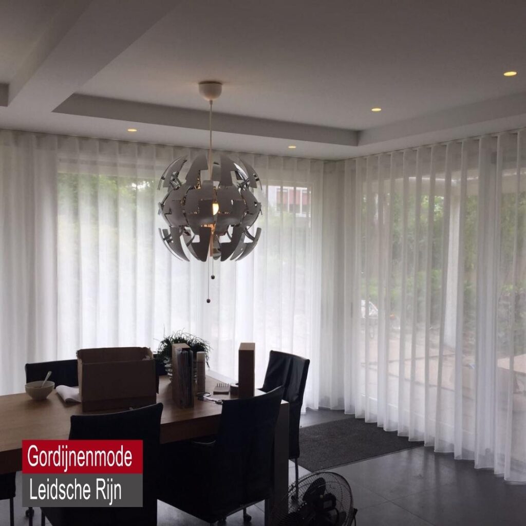 Gordijnenmode Leidsche Rijn De Meern - Vitrage Offwhite Wave